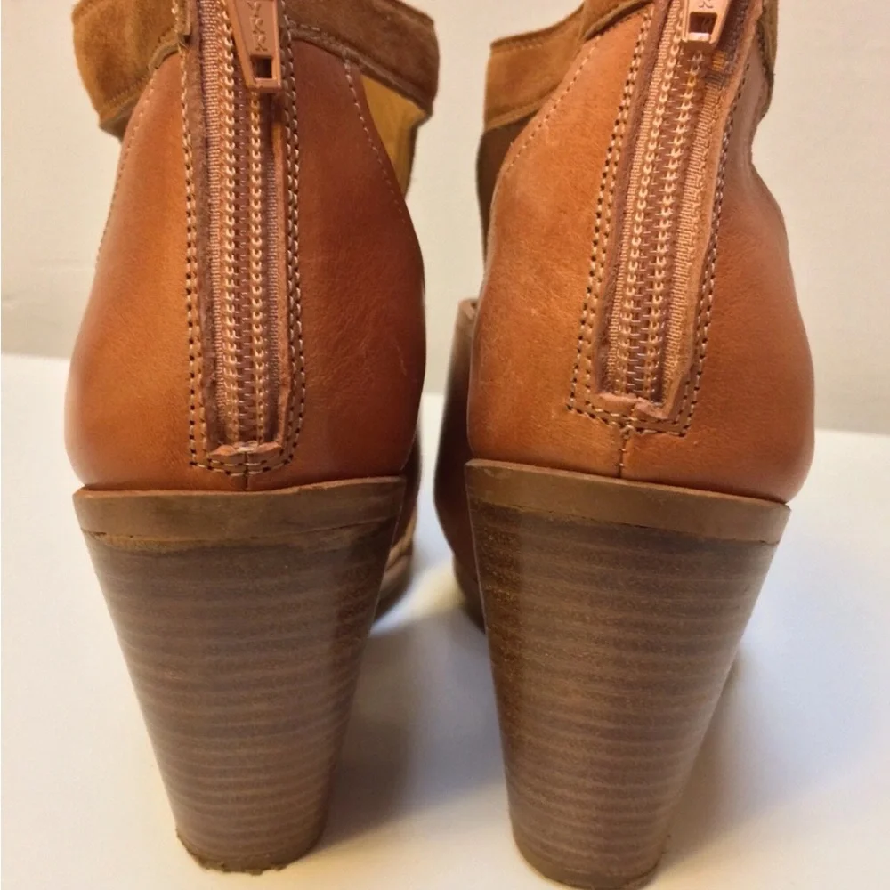 Martin Margiela leather open toe stacked heel tan size 36.5